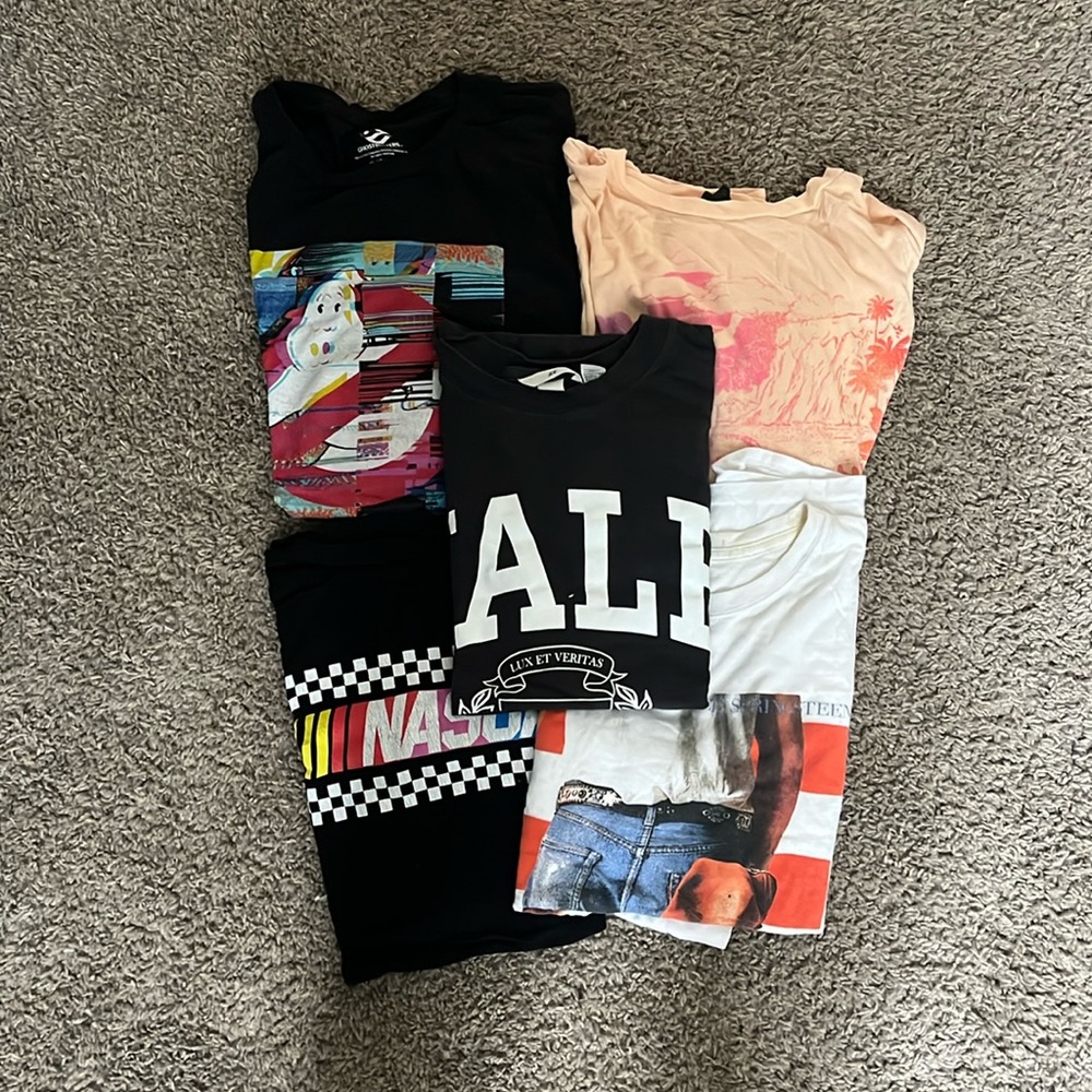 GRAPHIC TEES FOR SALE!!